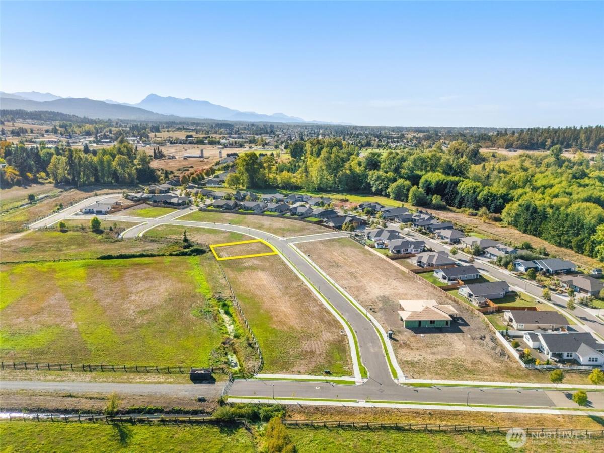 MLS #NWM2439399 image #0