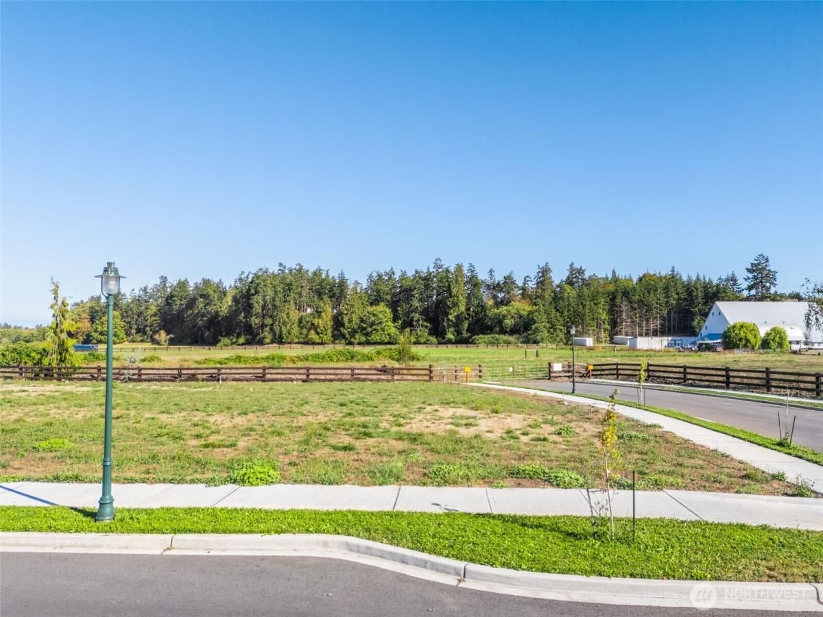 MLS #NWM2439404 image #0