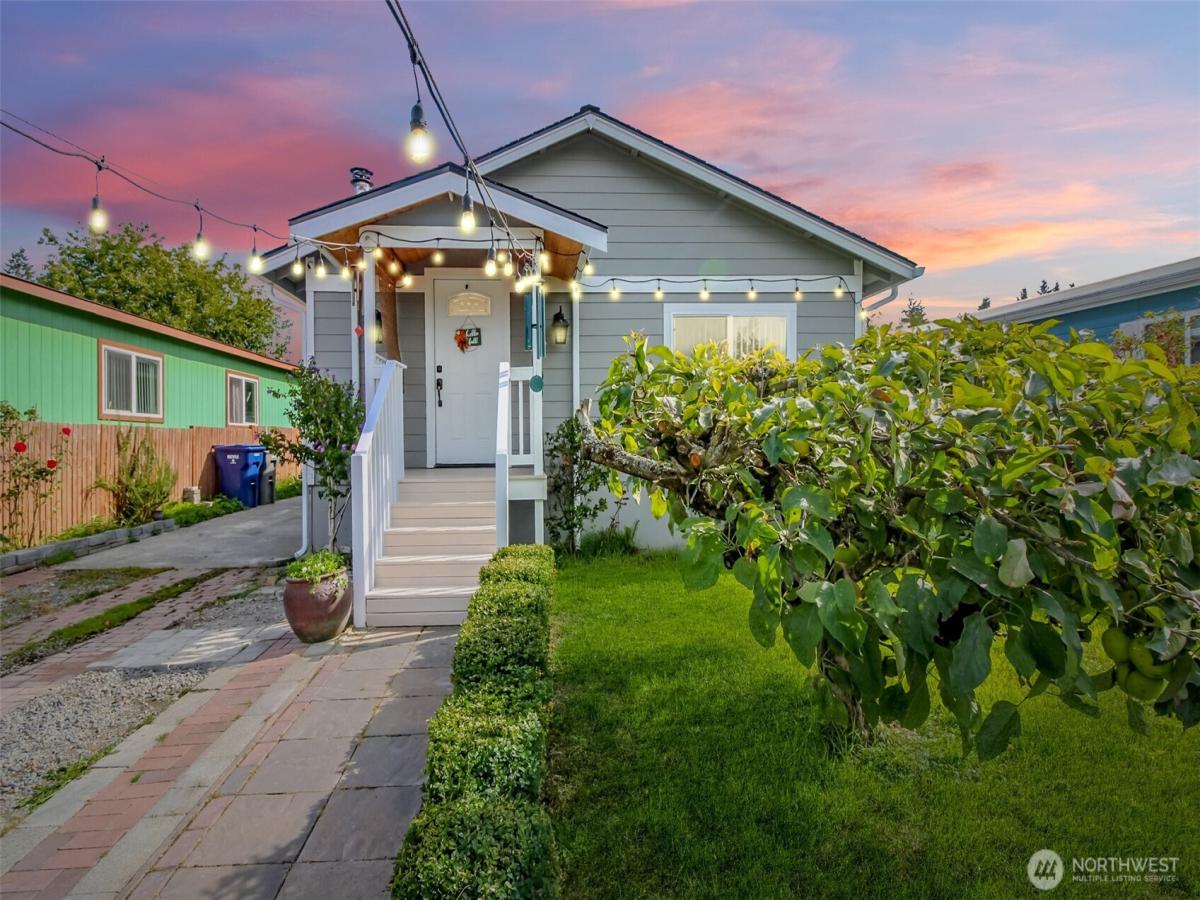 MLS #NWM2439553 image #0