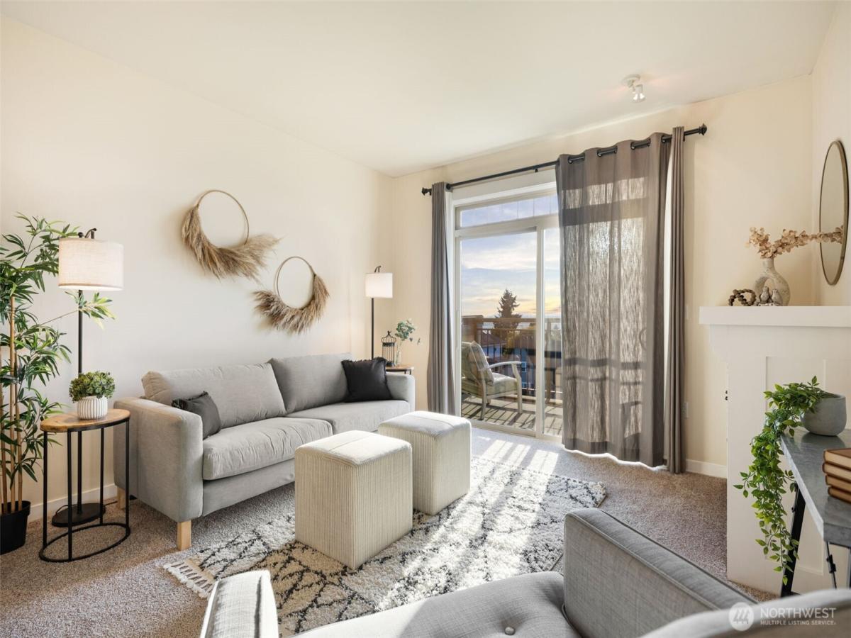 MLS #NWM2439598 image #0