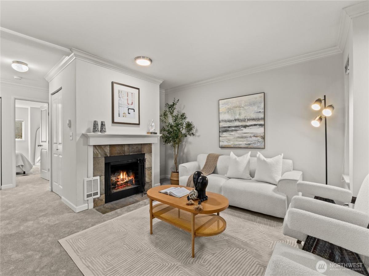 MLS #NWM2439637 image #0