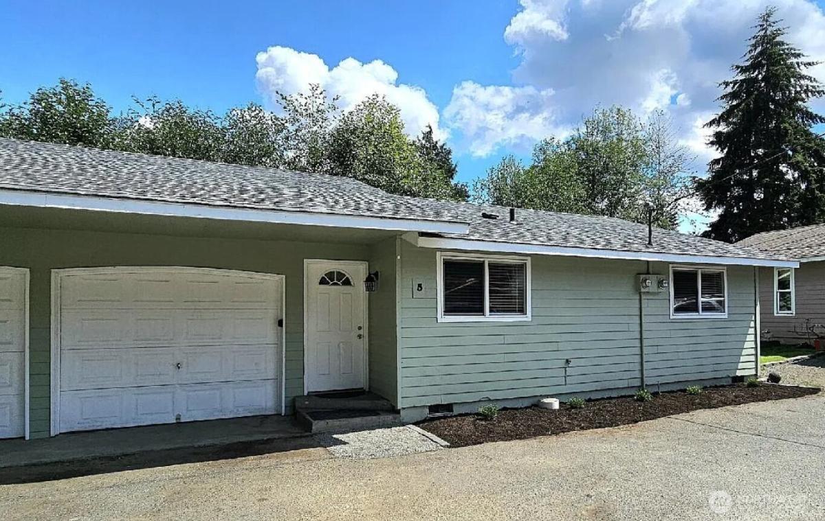 MLS #NWM2439817 image #0