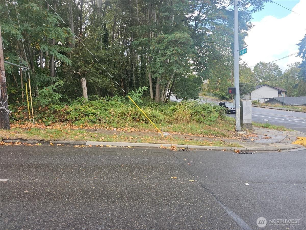 MLS #NWM2439886 image #0