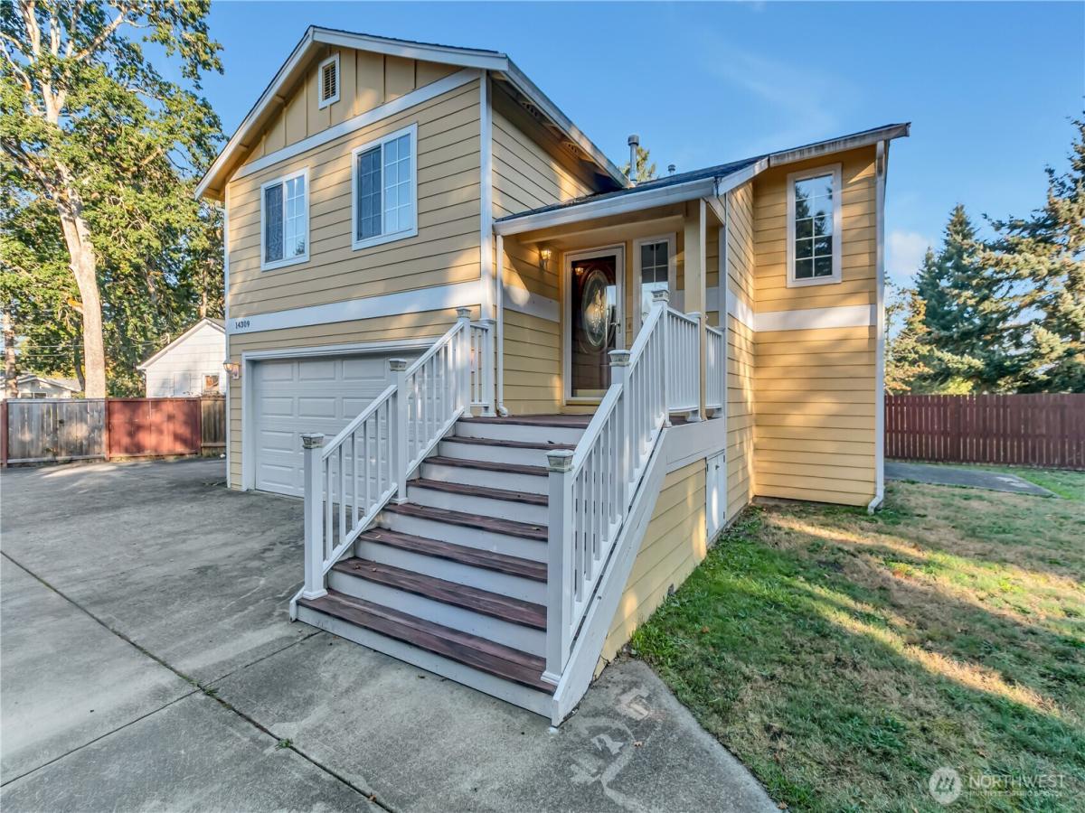 MLS #NWM2439902 image #0