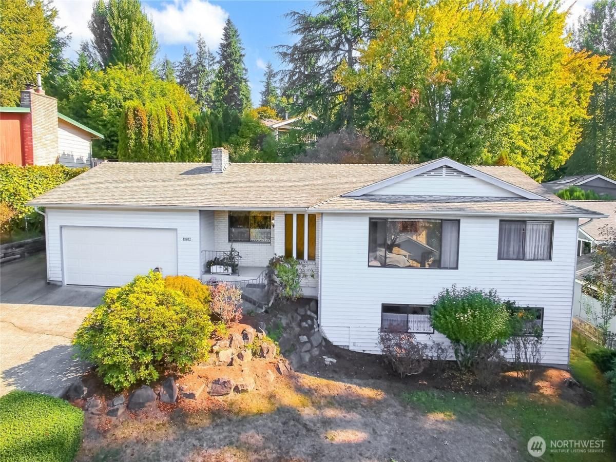 MLS #NWM2439913 image #0