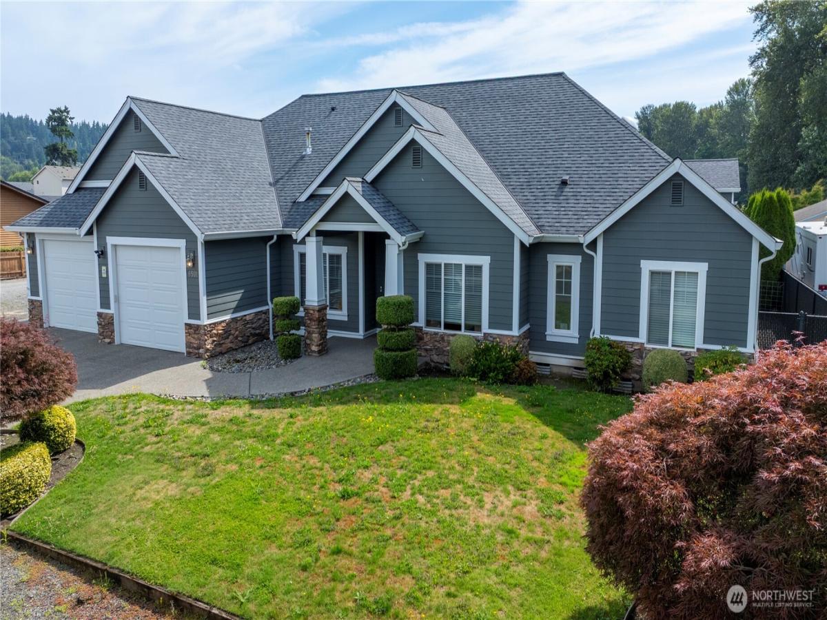 MLS #NWM2440037 image #0