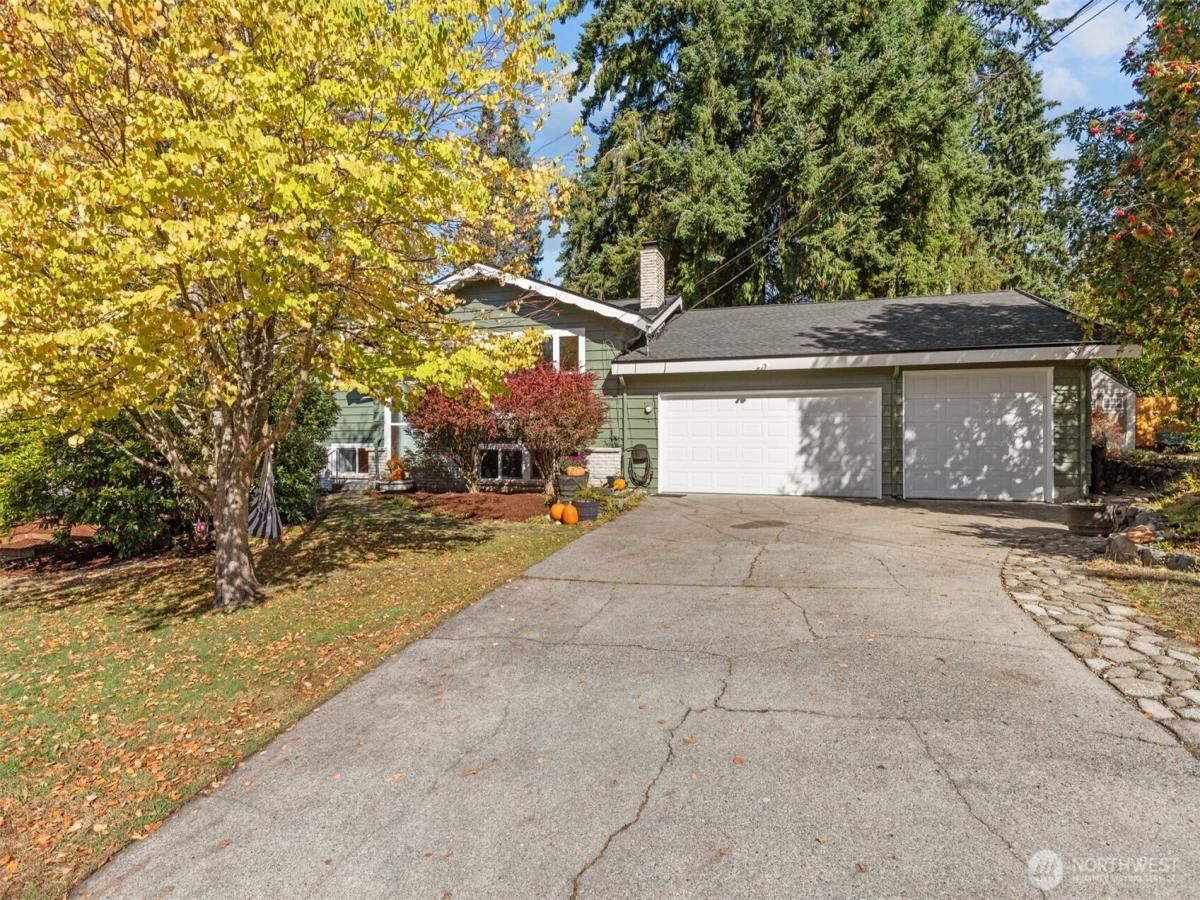 MLS #NWM2440060 image #0