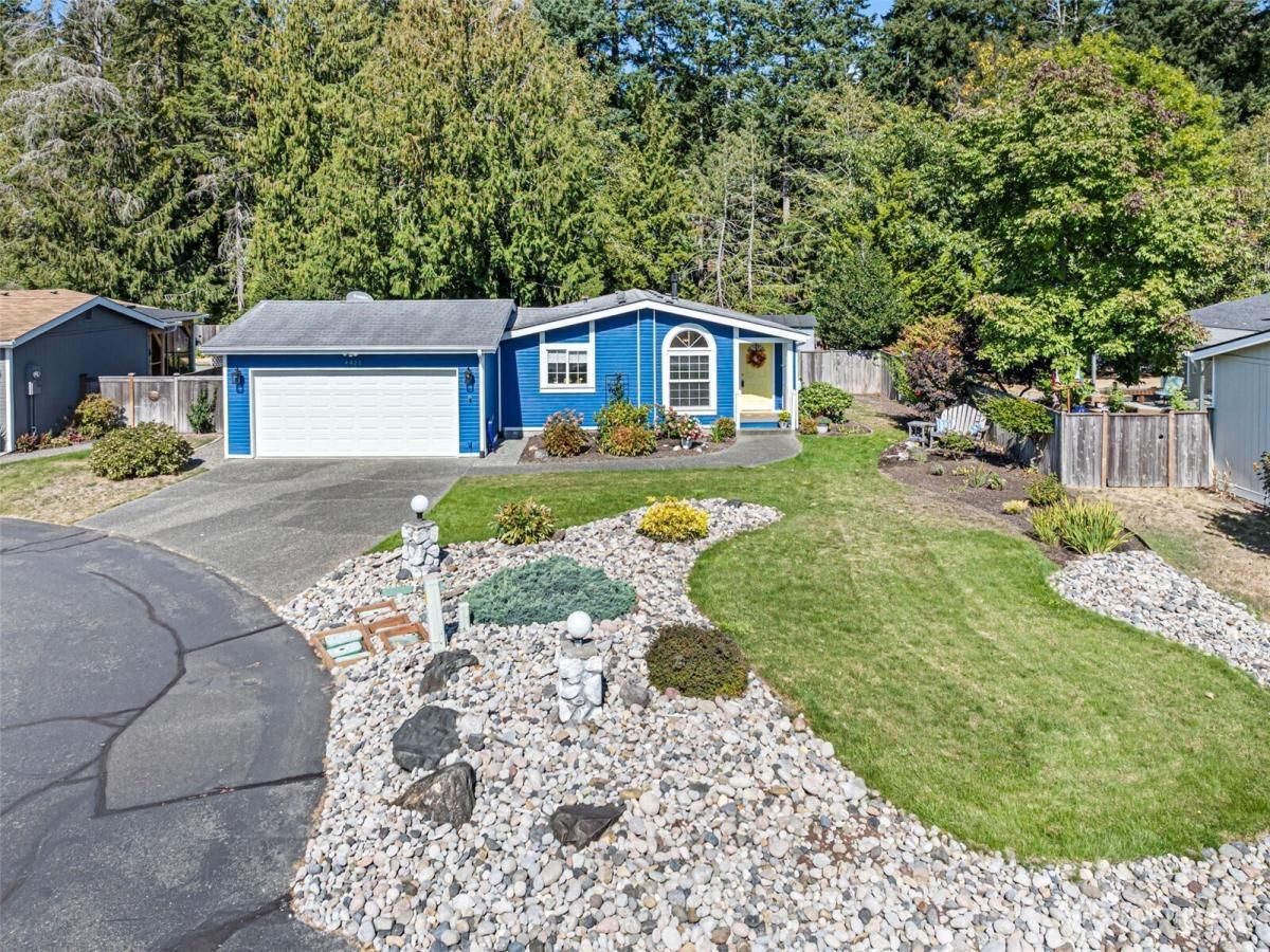 MLS #NWM2440113 image #0