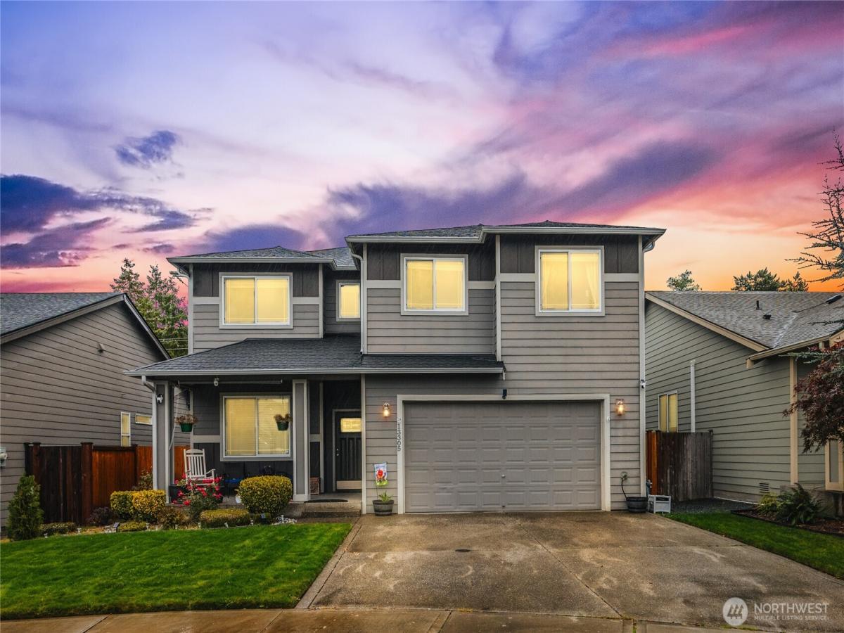 MLS #NWM2440369 image #0