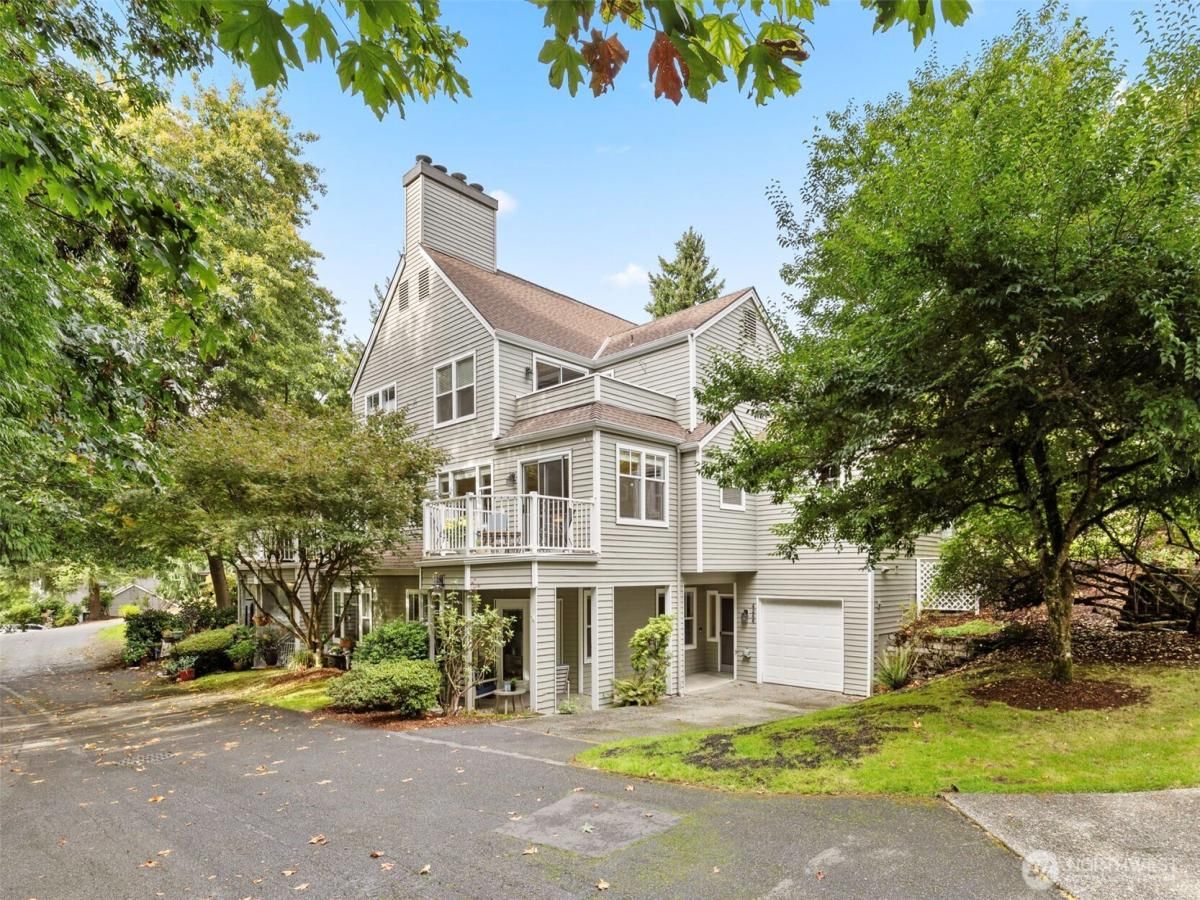 MLS #NWM2440389 image #0