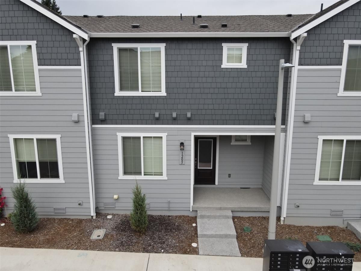 MLS #NWM2440503 image #0