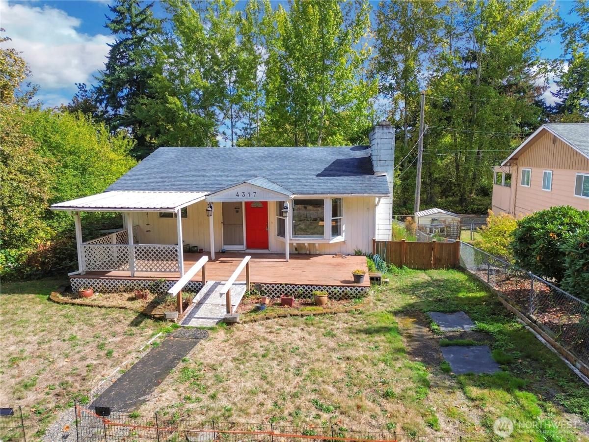 MLS #NWM2440530 image #0