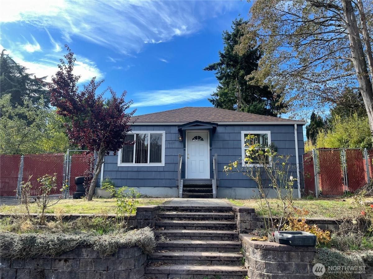 MLS #NWM2440544 image #0