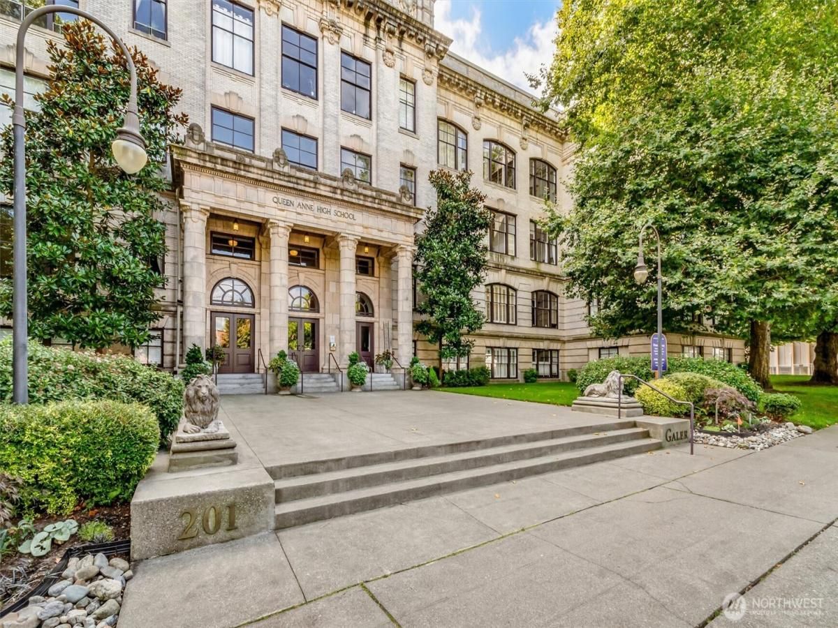 MLS #NWM2440594 image #0