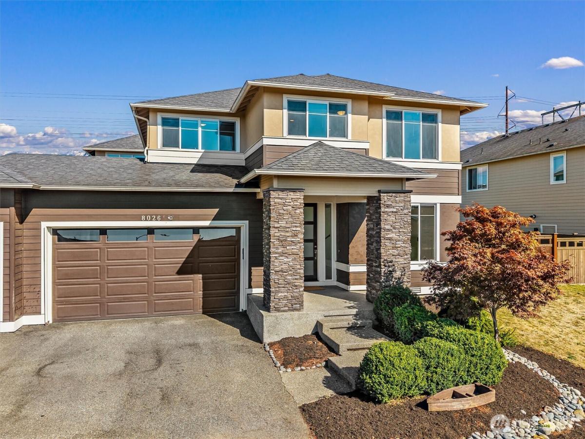 MLS #NWM2440707 image #0