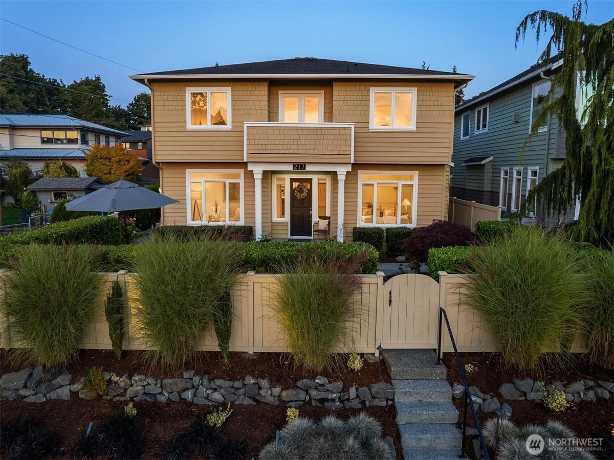 MLS #NWM2440742 image #0