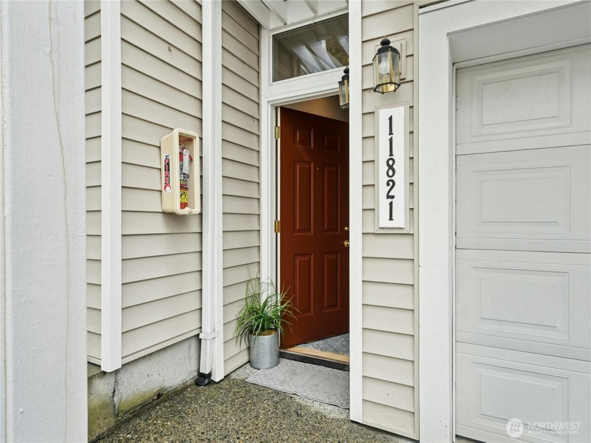 MLS #NWM2440932 image #0