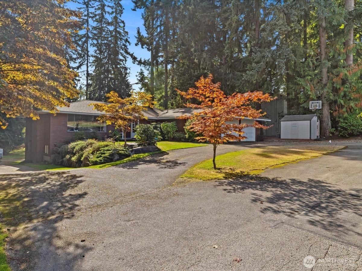 MLS #NWM2441072 image #0