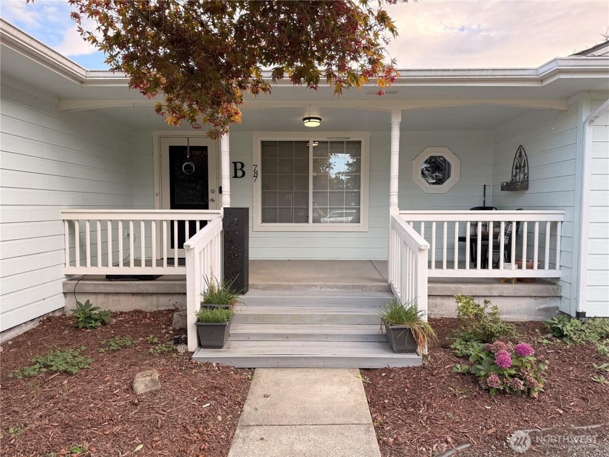 MLS #NWM2441092 image #0