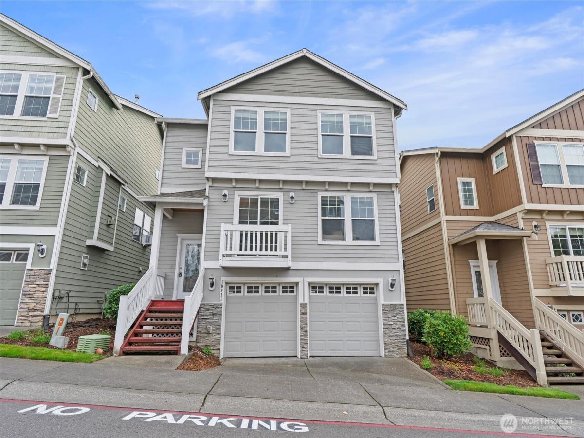 MLS #NWM2441105 image #0