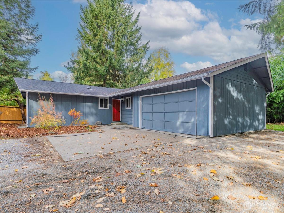 MLS #NWM2441121 image #0