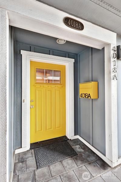 MLS #NWM2441255 image #0