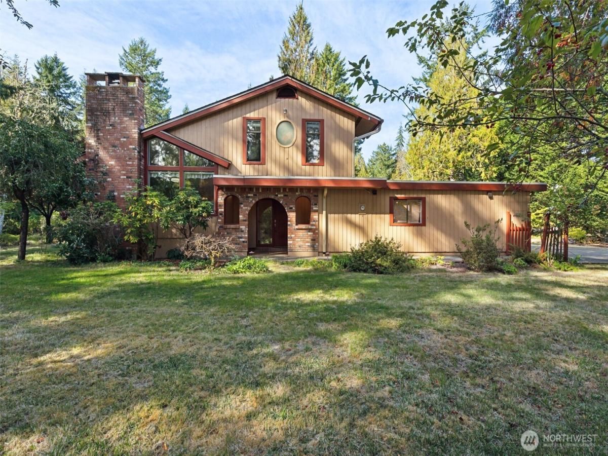 MLS #NWM2441273 image #0