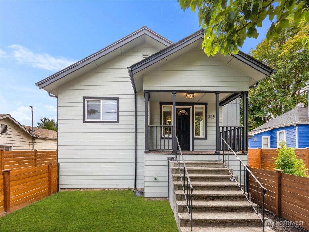 MLS #NWM2441463 image #0