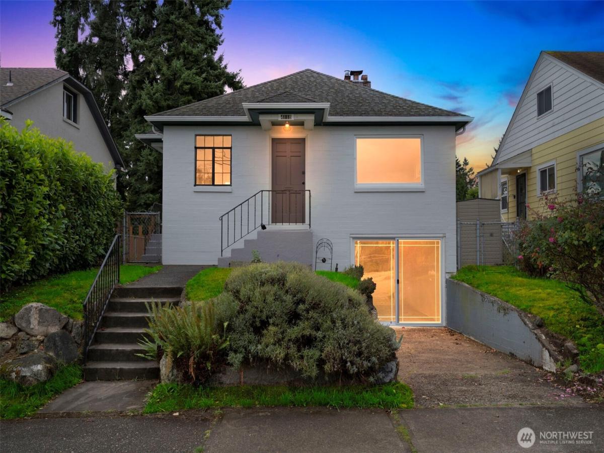 MLS #NWM2441508 image #0