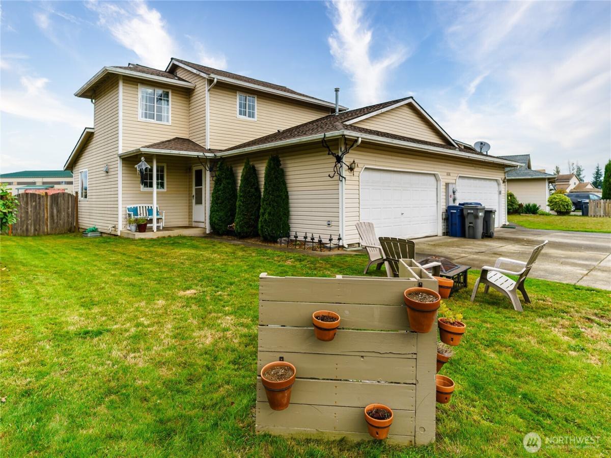 MLS #NWM2441649 image #0