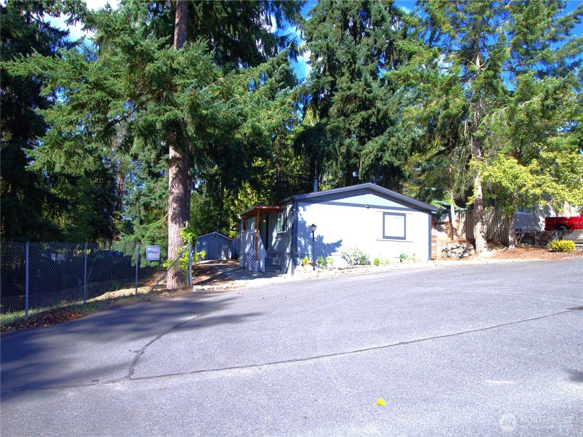 MLS #NWM2441698 image #0