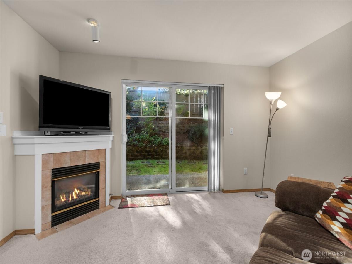 MLS #NWM2441764 image #0