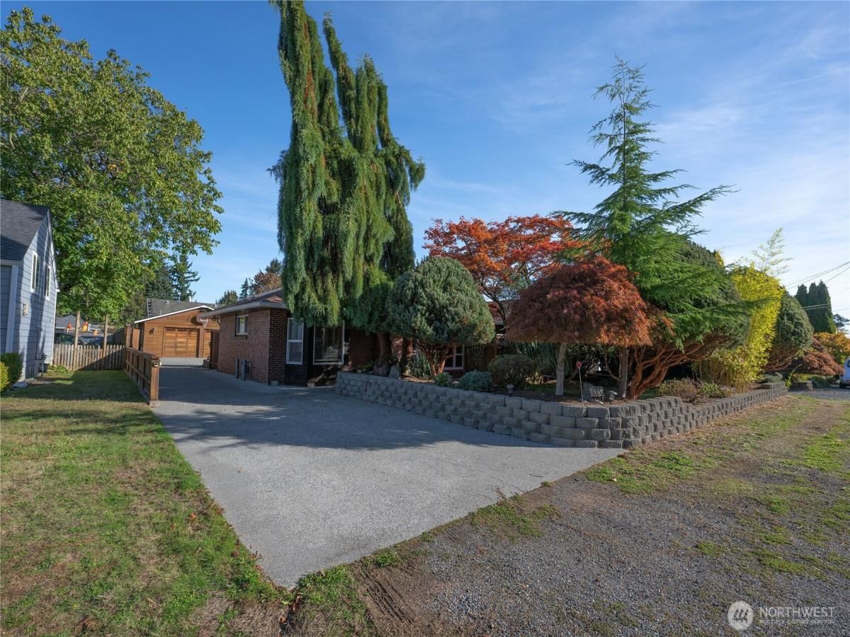 MLS #NWM2441866 image #0