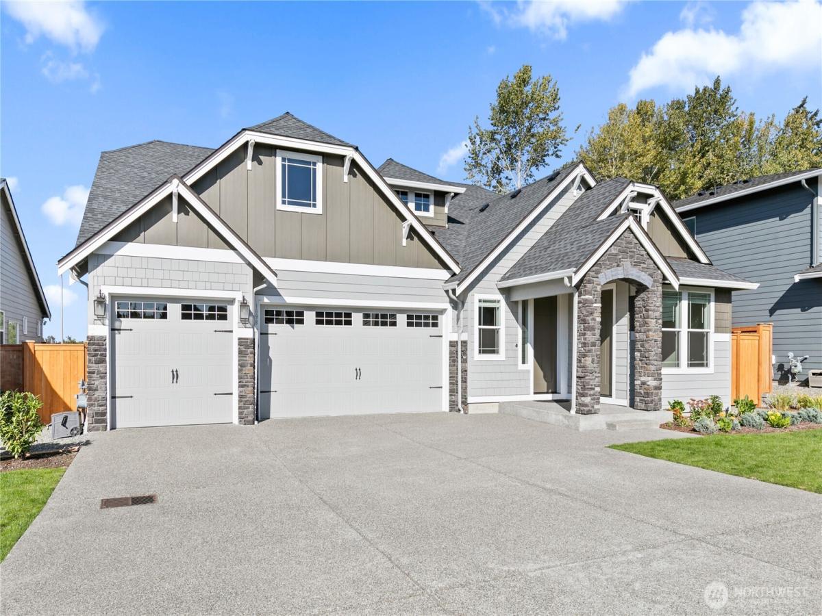 MLS #NWM2442045 image #0