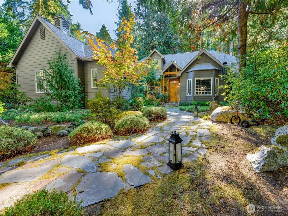 MLS #NWM2442173 image #0