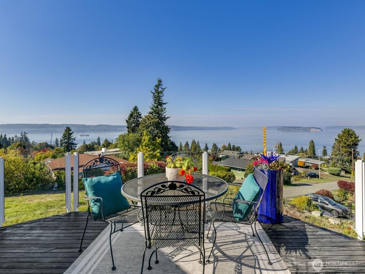 MLS #NWM2442288 image #0