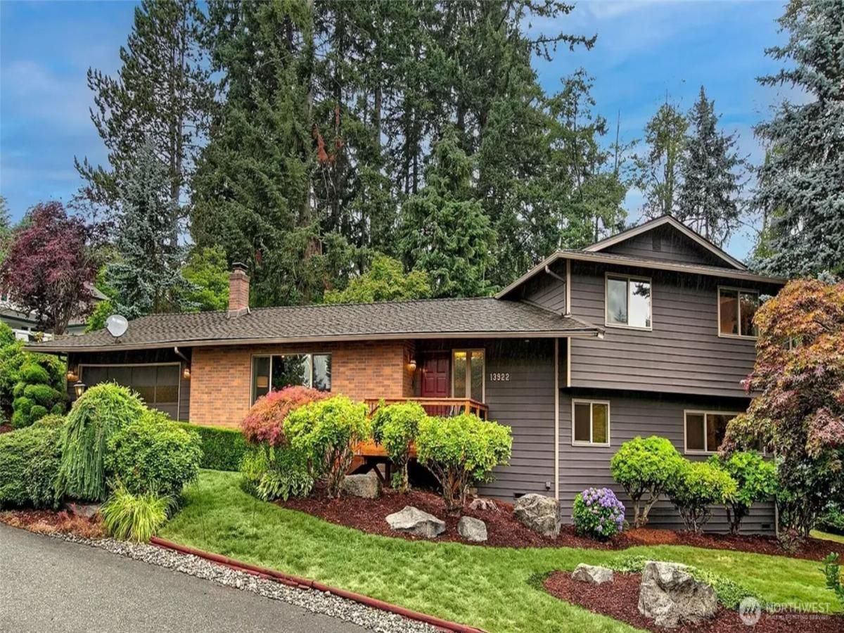 MLS #NWM2442367 image #0