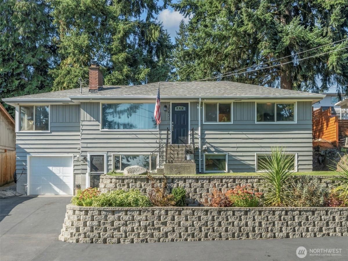 MLS #NWM2442496 image #0