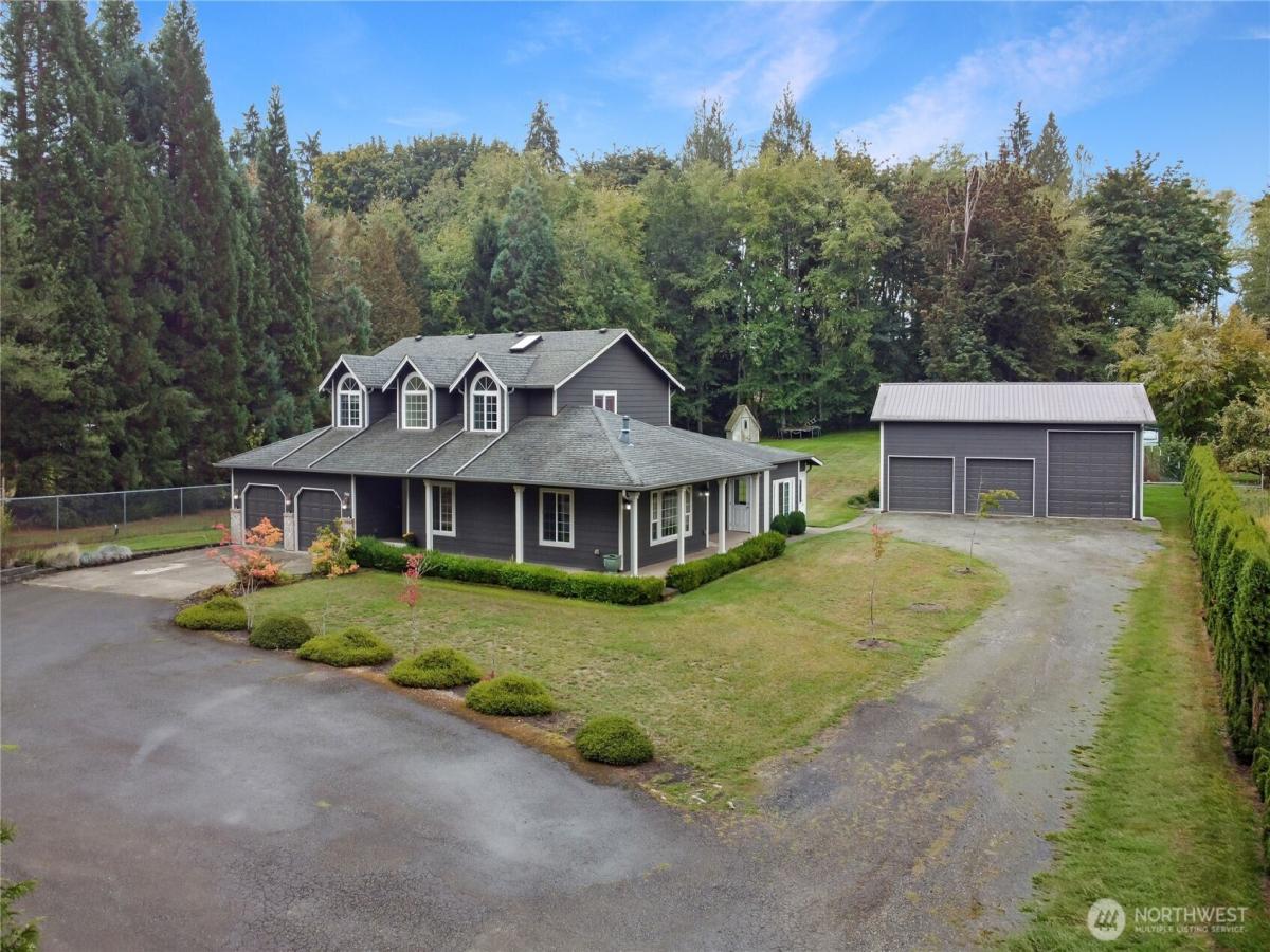 MLS #NWM2442509 image #0