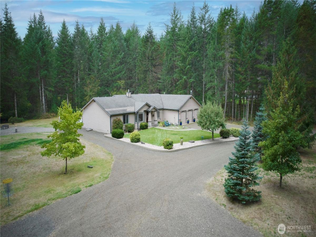 MLS #NWM2442544 image #0