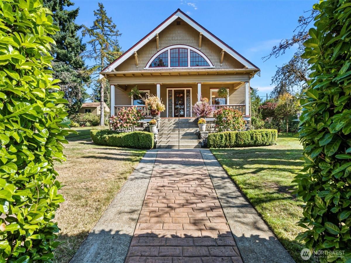 MLS #NWM2442552 image #0