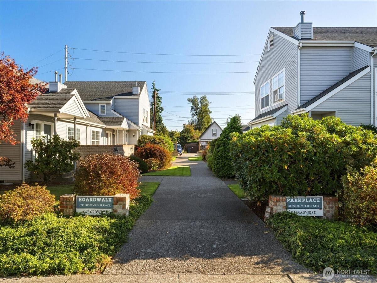 MLS #NWM2442558 image #0