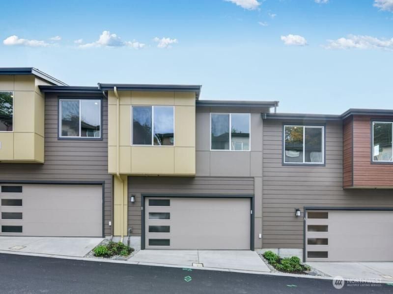 MLS #NWM2442580 image #0