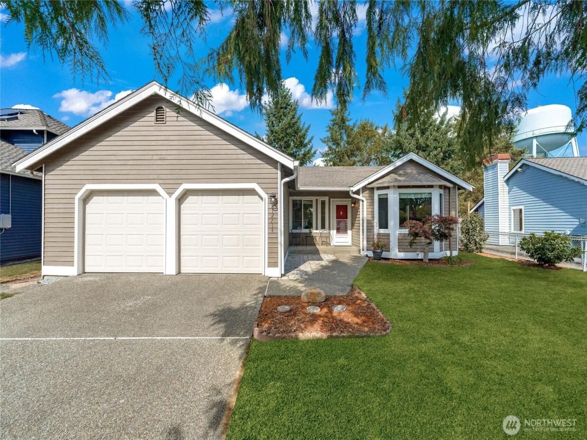 MLS #NWM2442586 image #0