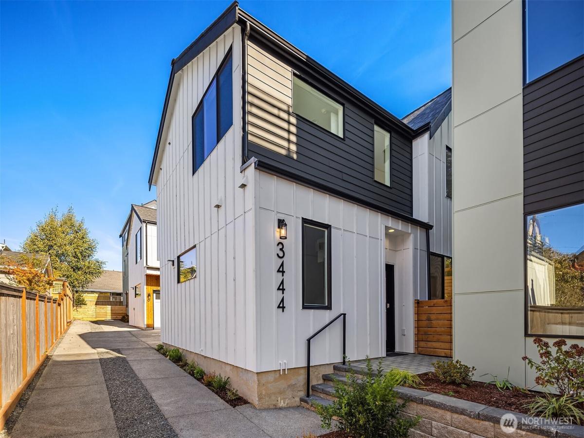 MLS #NWM2442695 image #0