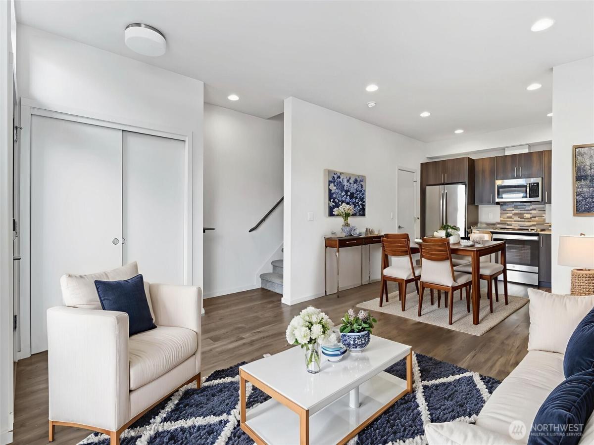 MLS #NWM2442744 image #0