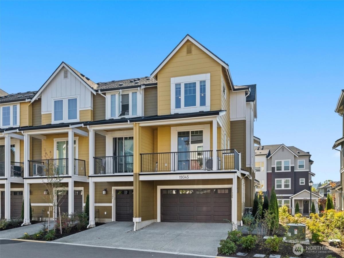 MLS #NWM2442776 image #0