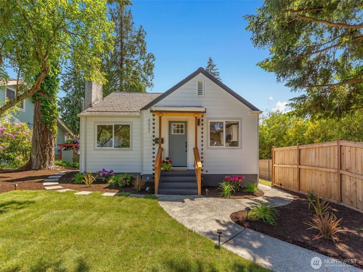 MLS #NWM2442777 image #0