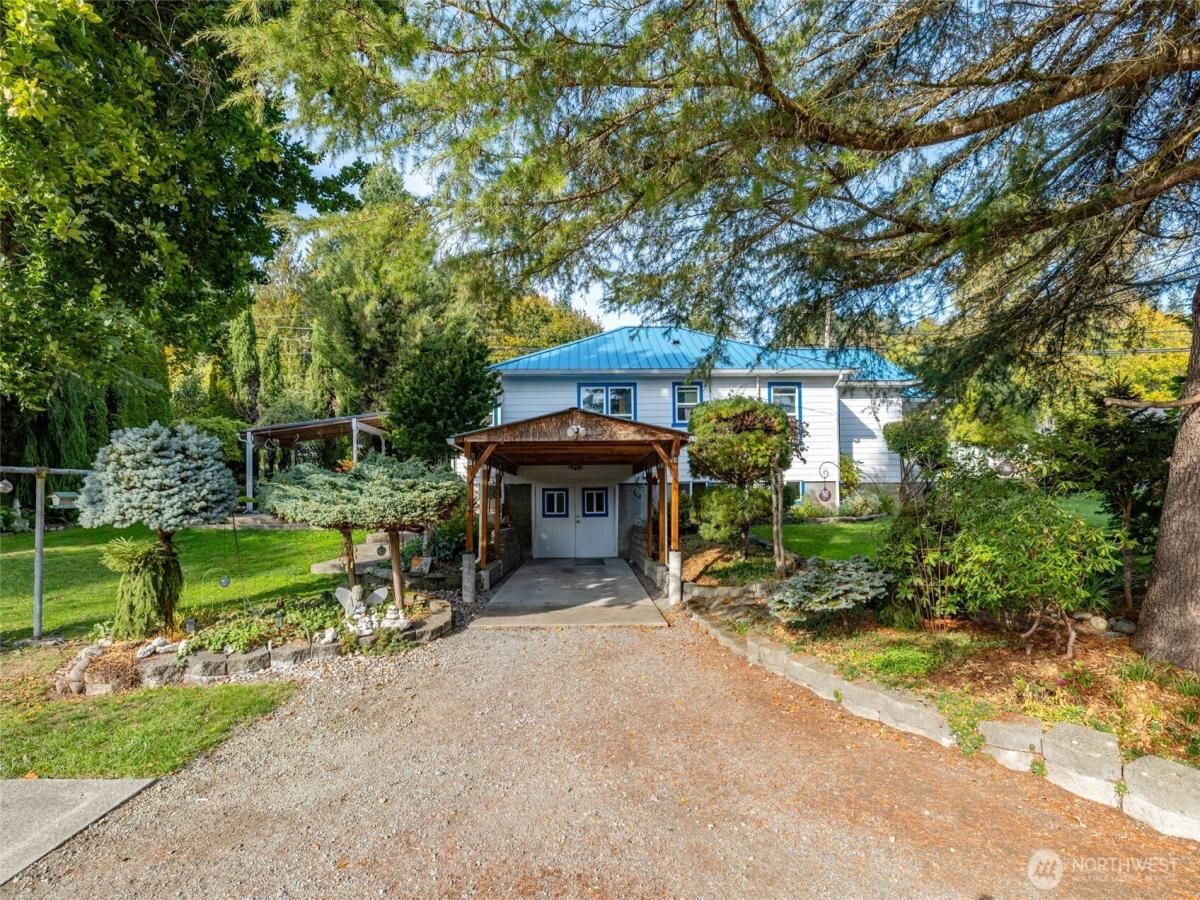 MLS #NWM2442782 image #0