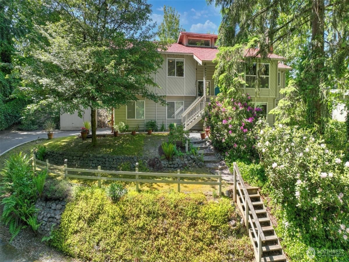 MLS #NWM2442798 image #0